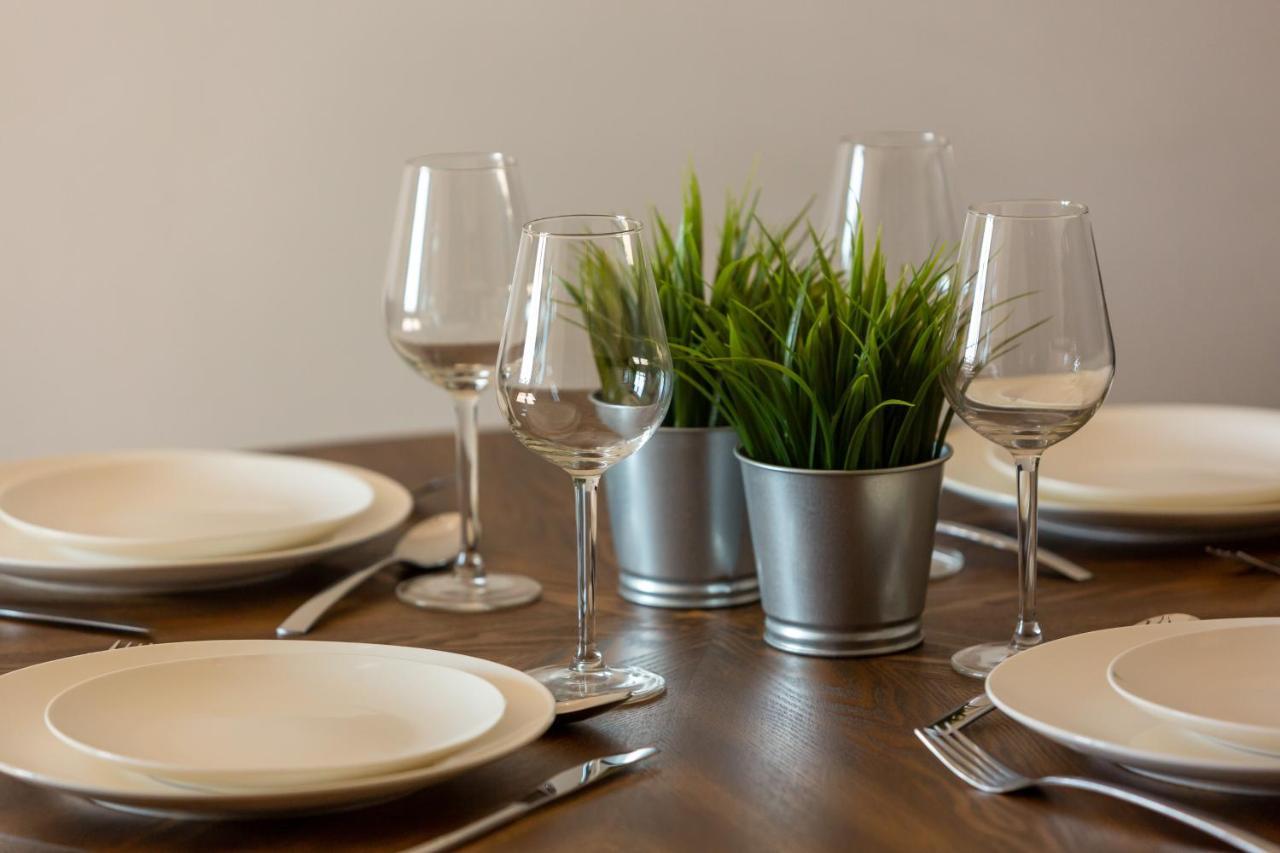 ורשה Platinum Towers Apartment With Parking By Renters Prestige מראה חיצוני תמונה