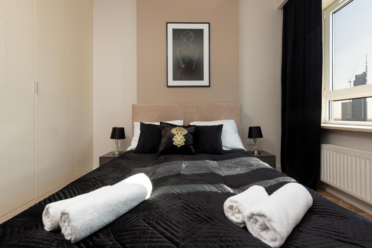 ורשה Platinum Towers Apartment With Parking By Renters Prestige מראה חיצוני תמונה