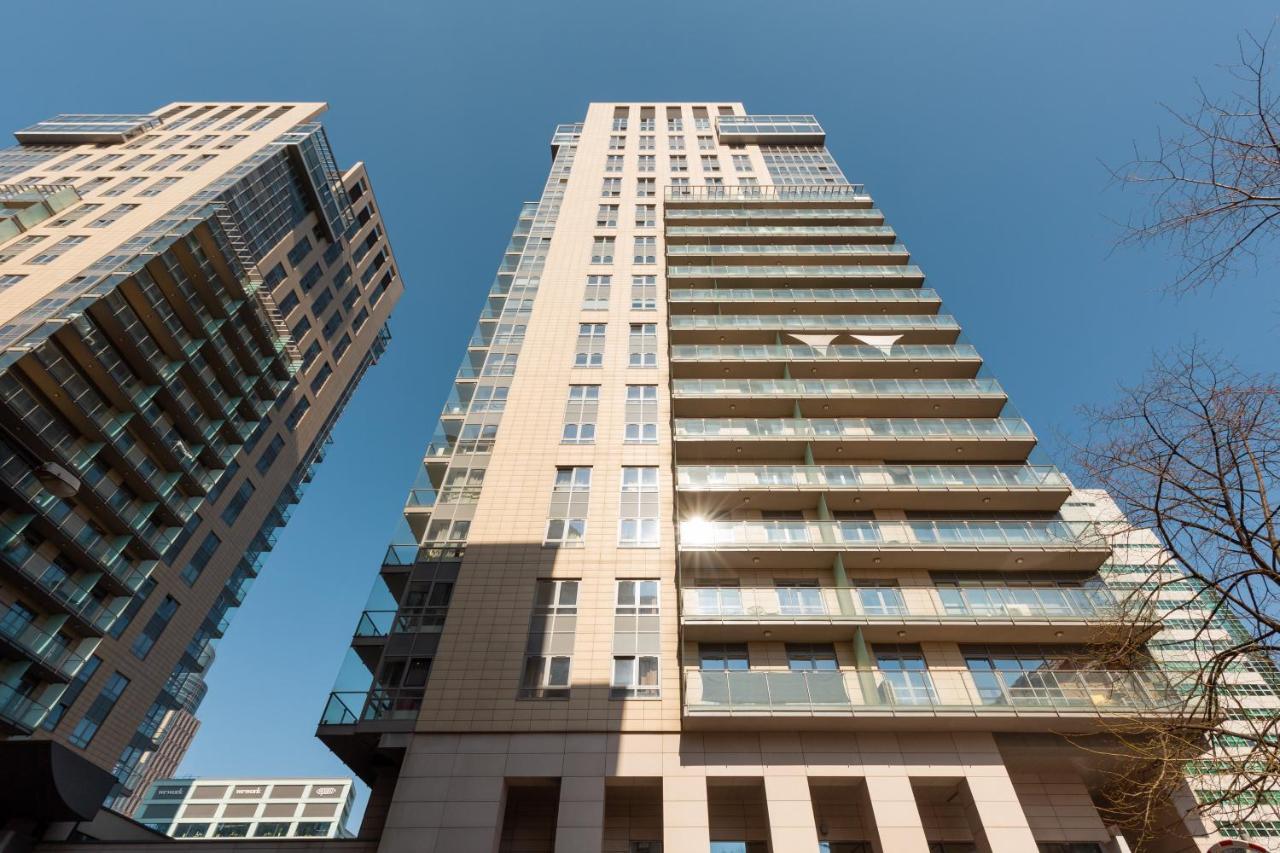 ורשה Platinum Towers Apartment With Parking By Renters Prestige מראה חיצוני תמונה